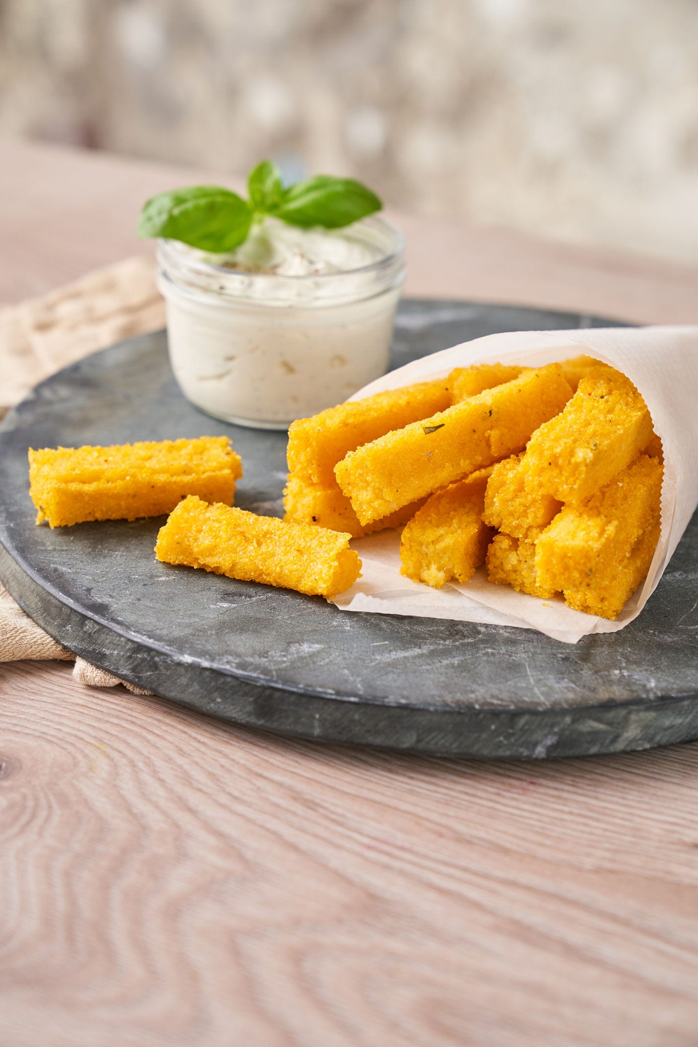 Polenta-Pommes aus übrig gebliebenem Maisgrieß – knusprige Resteverwertung leicht gemacht