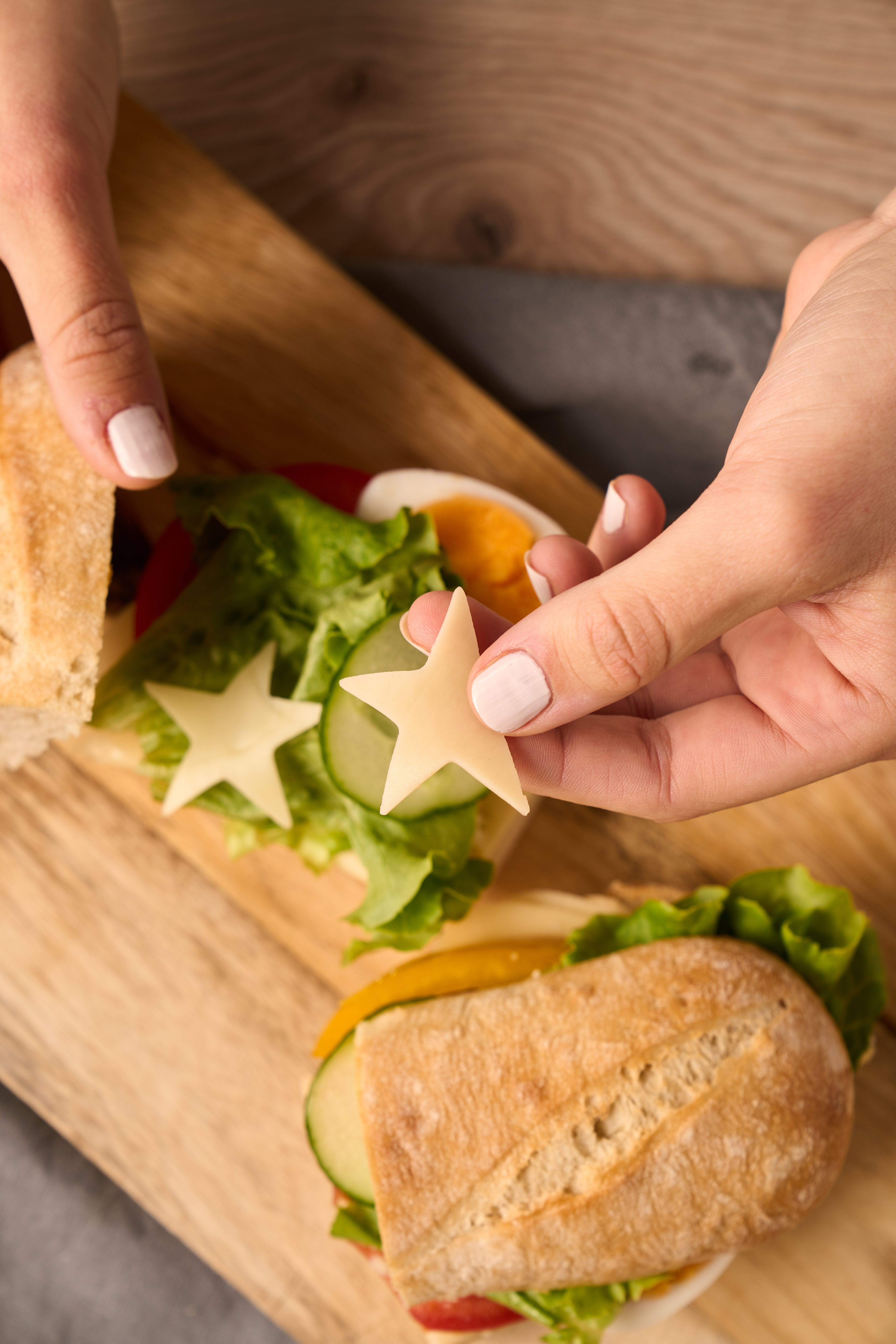 Käse-Baguette mit Ei & Gemüse – der perfekte Snack für Schule & Arbeit