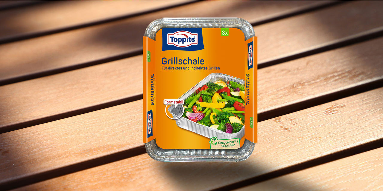 Grillschale Packshot auf Holzuntergrund